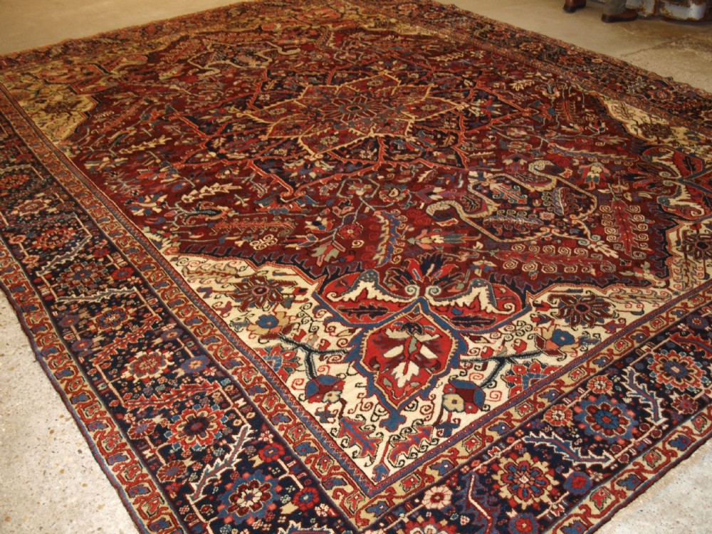 antique heriz carpet great condition and large size circa 1920