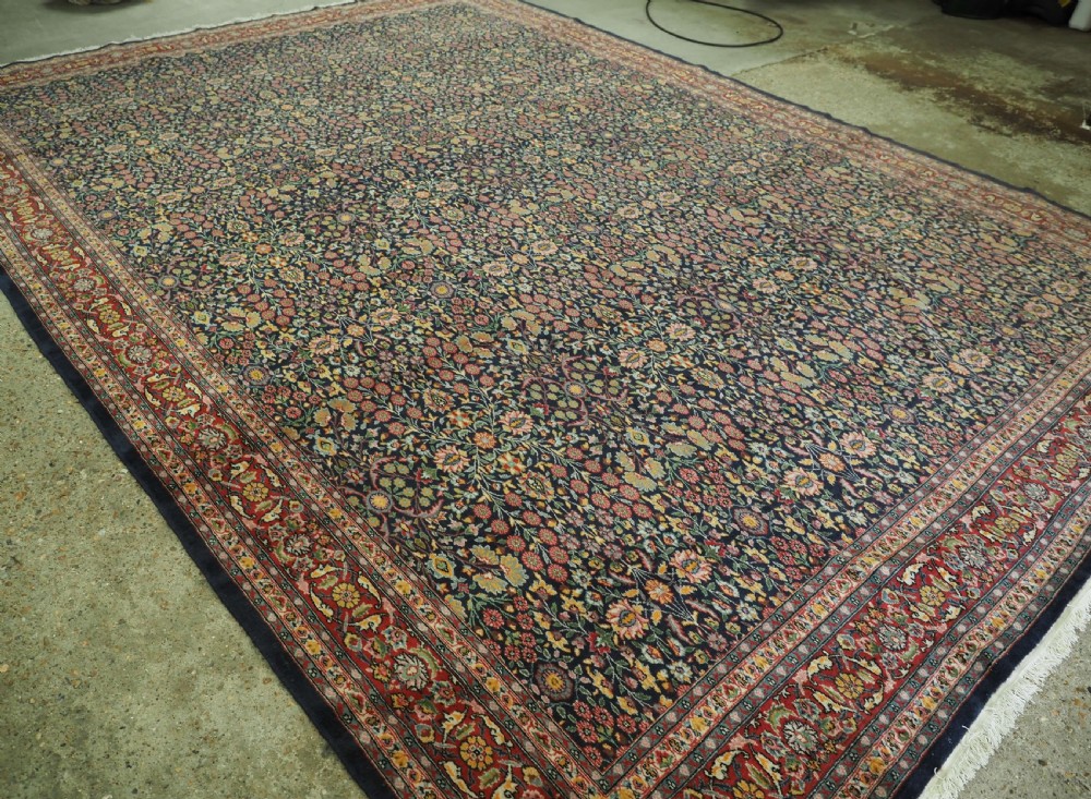 old turkish hereke carpet mille fleur design outstanding condition 50 years old